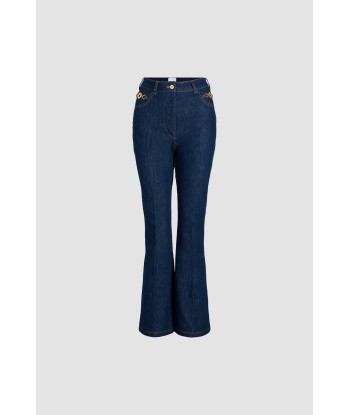 Pantalone flare in denim bio ouvre sa boutique